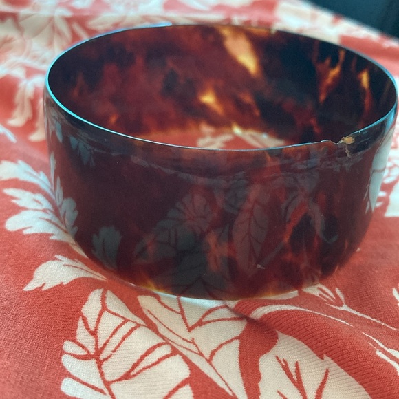 Tortuga Tortoise shell bangle about 3 in dia - Picture 3 of 9